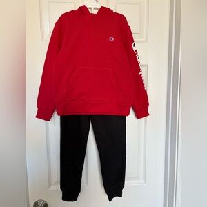 Champions unisex red hooded sweatshirt and black jogger pants set, sz 6, comfy